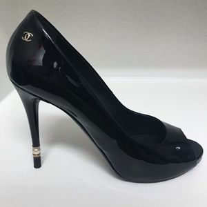 NEW CHANEL black patent pumps